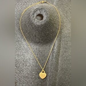 Chic Gold Heart LV design Pendant Necklace